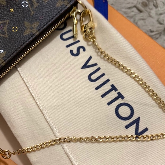 🆕2020 Christmas Edition MINI POCHETTE ACCESSOIRES - Picture 11 of 14